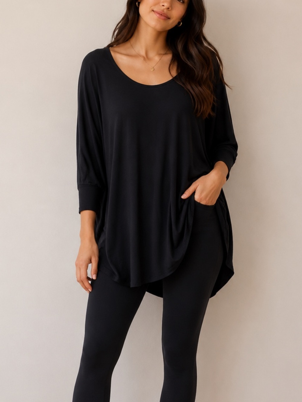 Relaxed Scoop Neck Tunic in Black